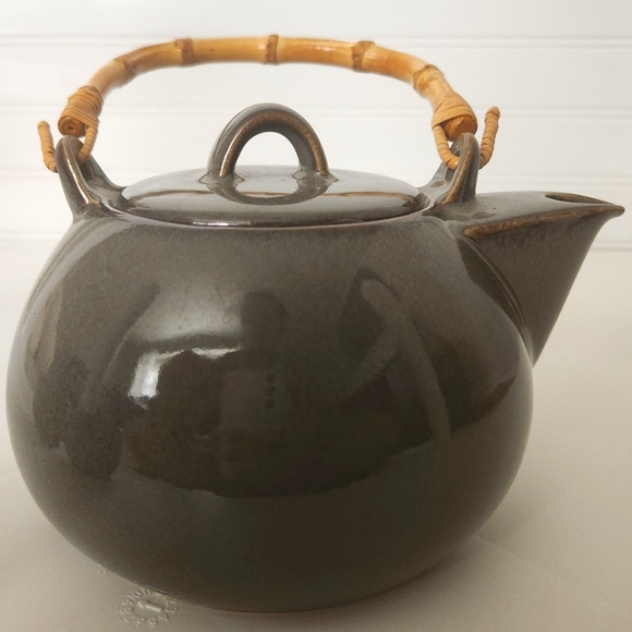 NWOT FORLIFE Masa Teapot Slate Bamboo Handle from Crate & Barrel - Picture 3 of 11